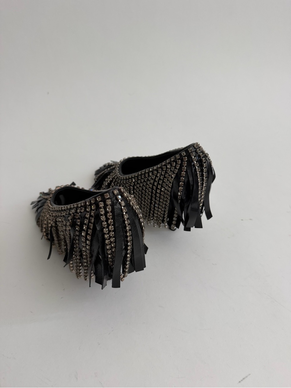 Chloe Mona crystal-embellished fringed leather pumps Archive 7 Boho Romantic - Picture 5 of 12